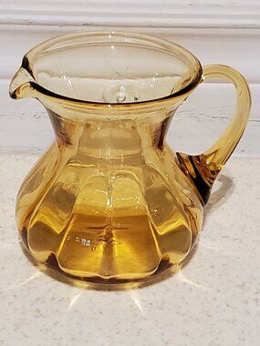 Vintage Pourer - Mint As New - Perfect 10.